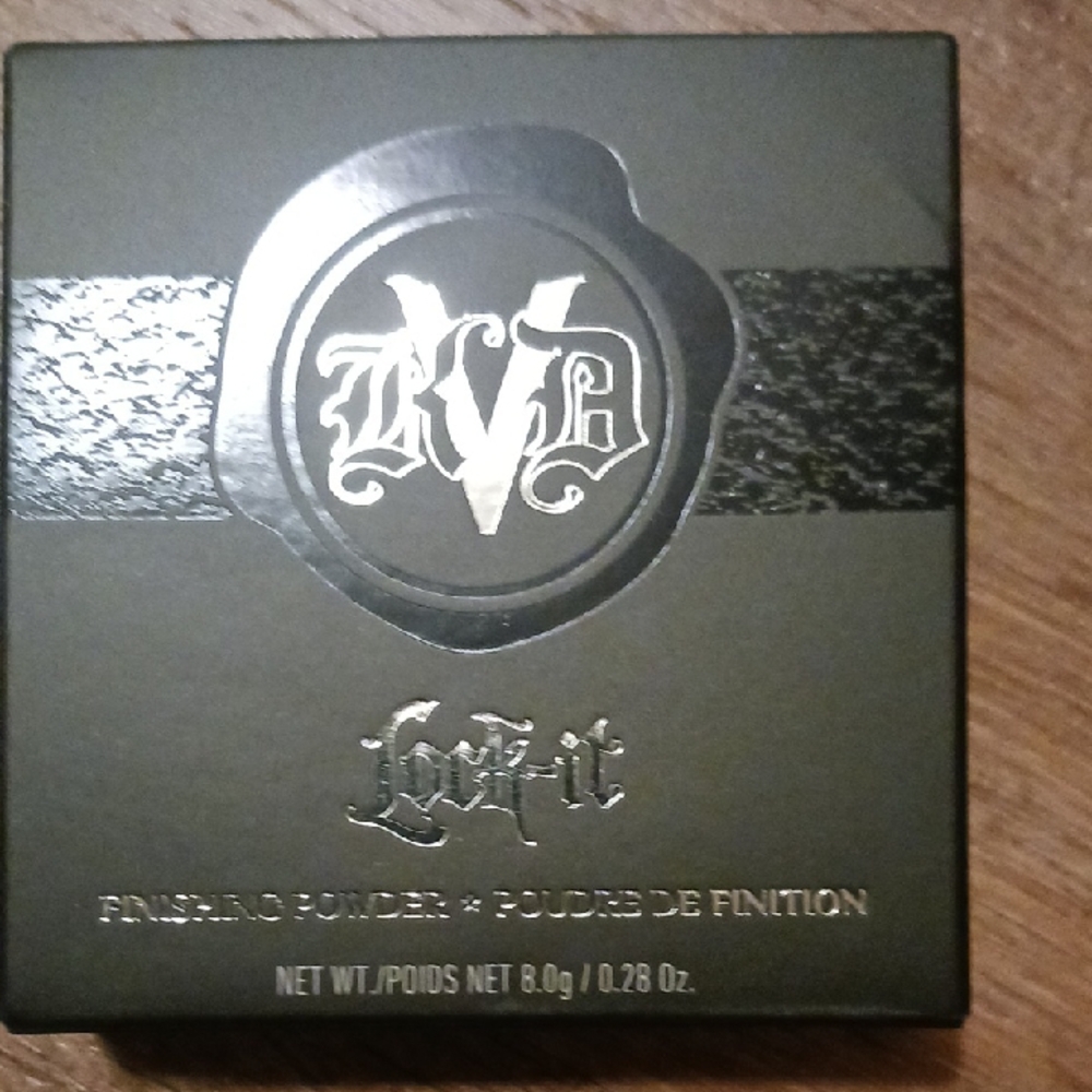 KVD Lock-it Finishing Powder